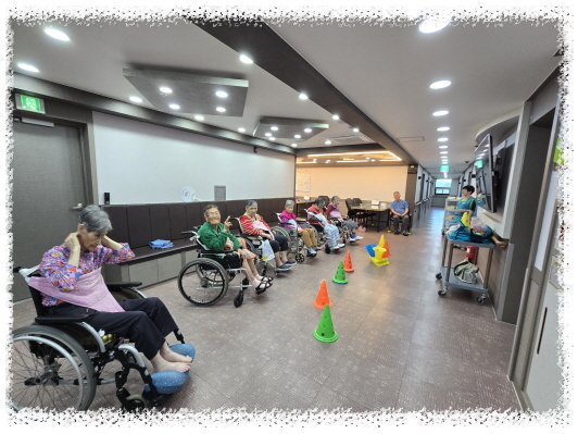 플로팅KakaoTalk_20260730_140256925.jpg