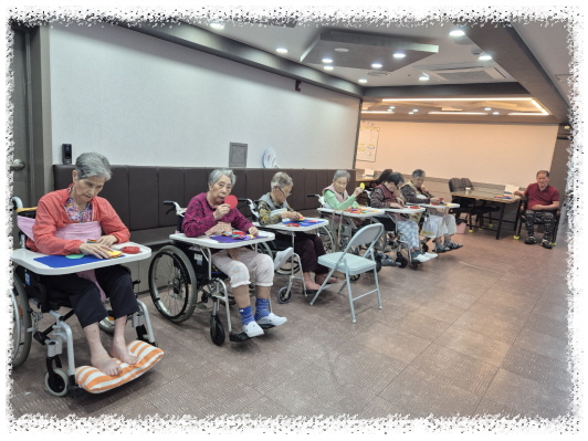 고향역KakaoTalk_20261014_092351819_05.jpg 고향역KakaoTalk_20261014_092351819_05.jpg