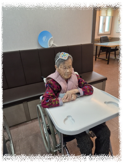 전통머리띠KakaoTalk_20261020_144956614_02.jpg